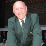 SA RUGBY PAYS TRIBUTE TO DES VAN JAARSVELDT