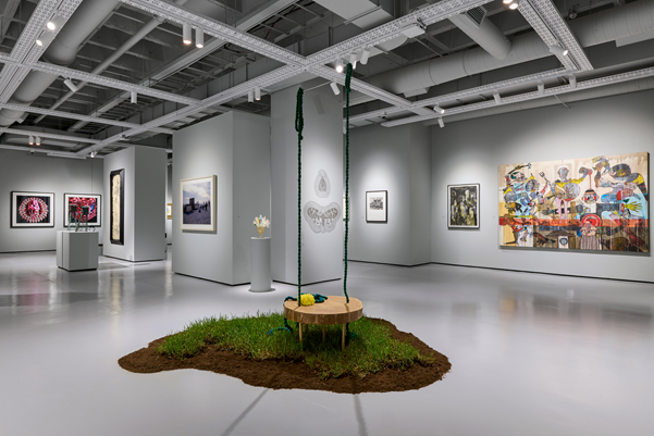Standard Bank Art Lab Marks 40 Years of Creative Brilliance with “SBYA Visual Art 1984 – Now”