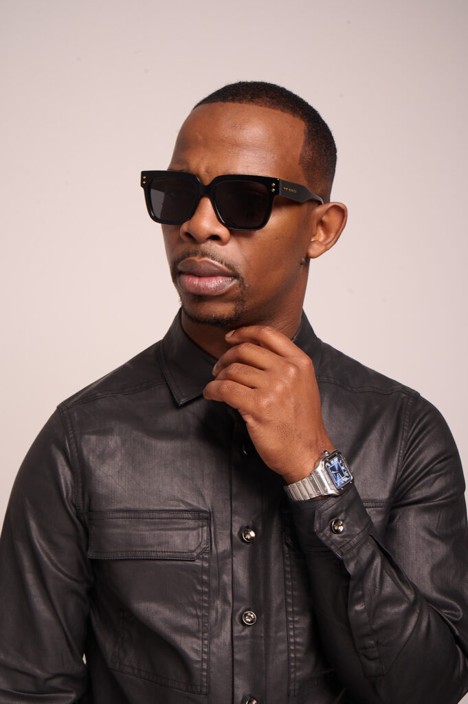 Zakes Bantwini breathes new life into Johnny Clegg classic The Crossing (Osiyeza)